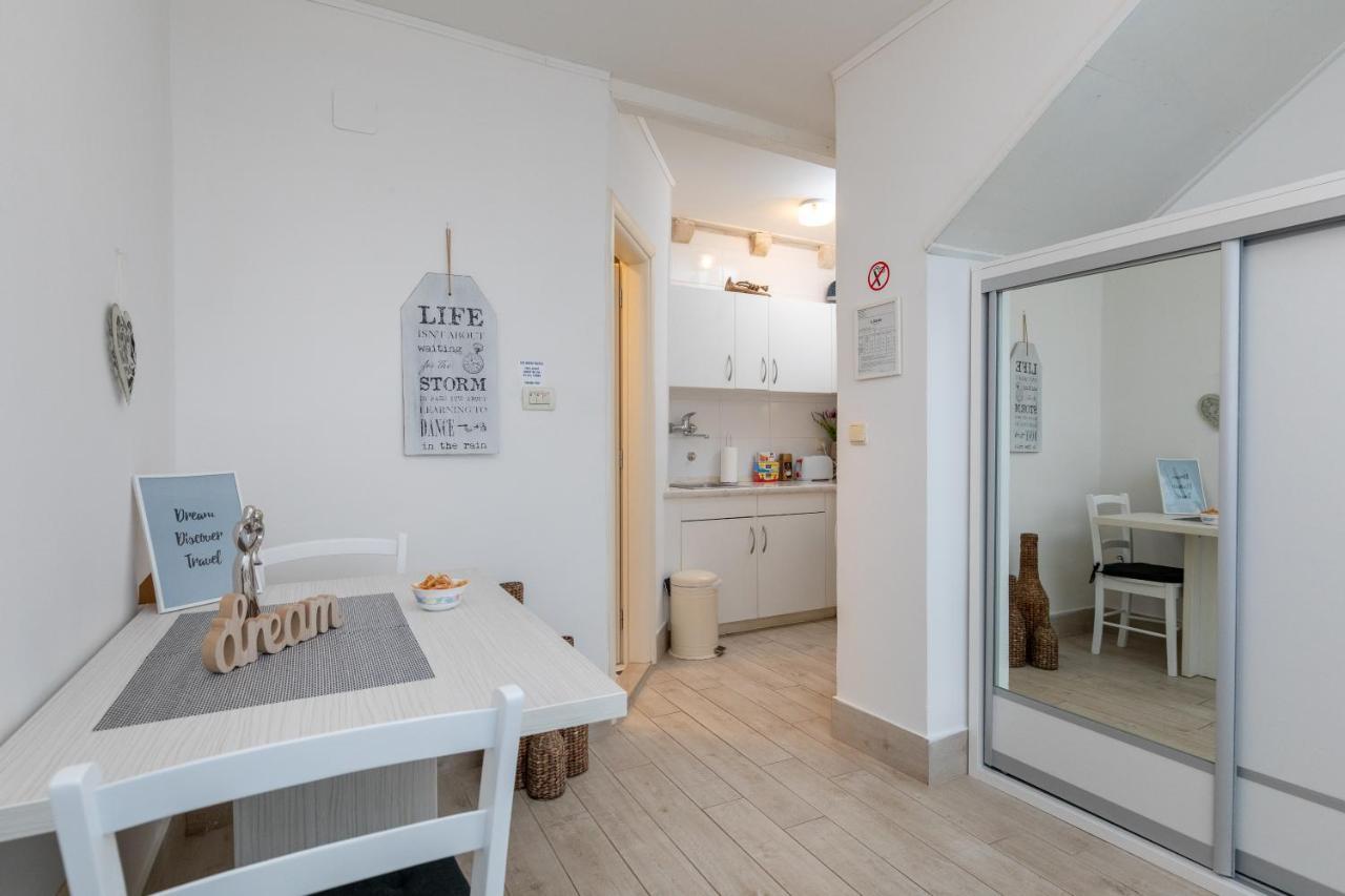 Divina Blue Apartments Дубровник Экстерьер фото